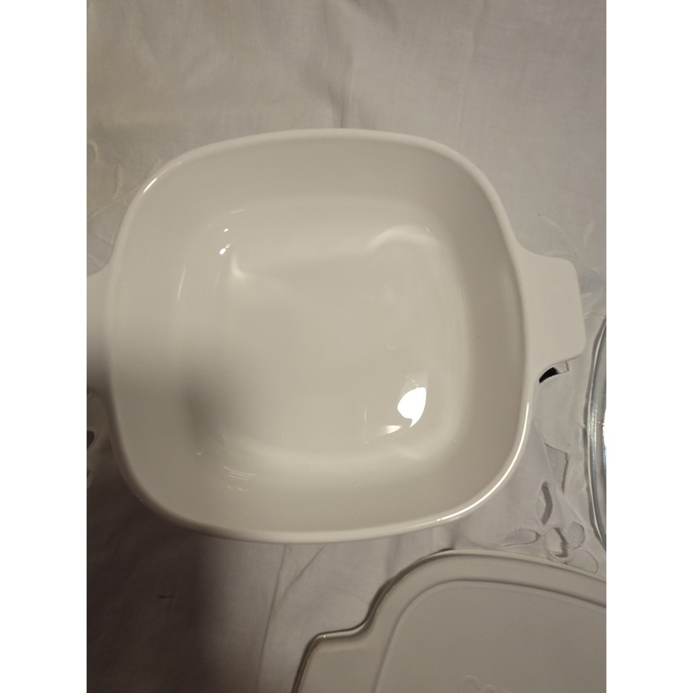 Vintage Corning Ware Blue Cornflower Casserole Dish With Glass And Plastic Lid - Picture 4 of 5